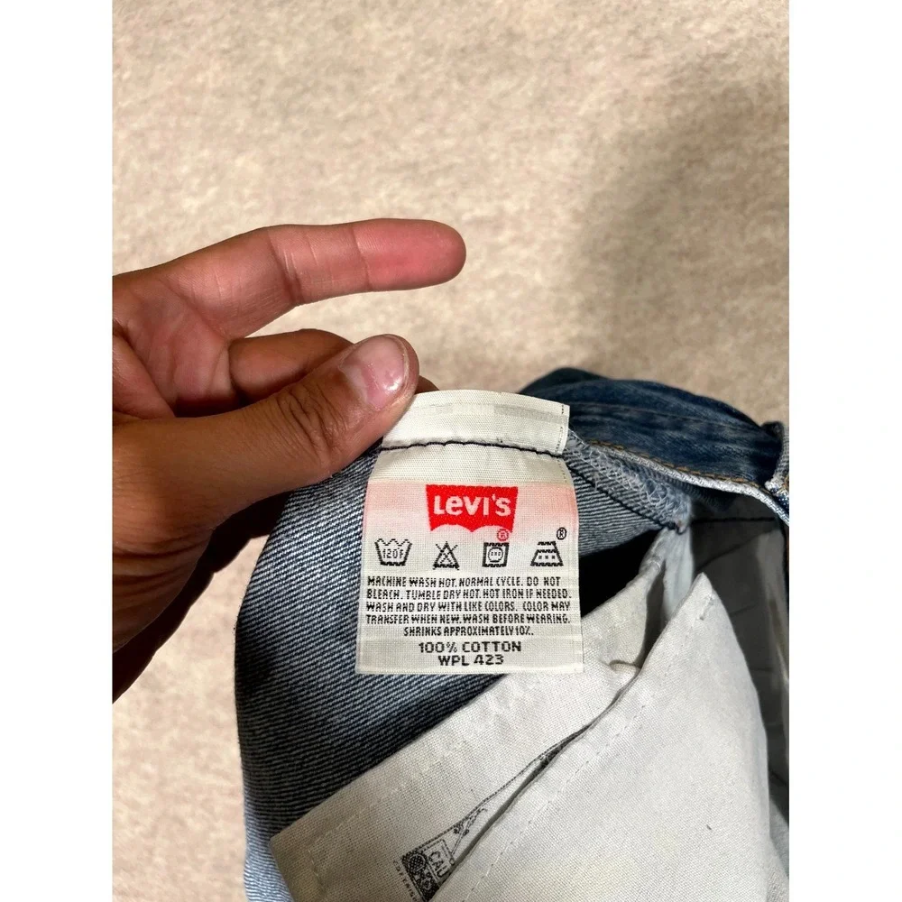Levis 501 Original Fit Jeans Mens 42x32 Blue Denim Cotton Straight Leg High Rise